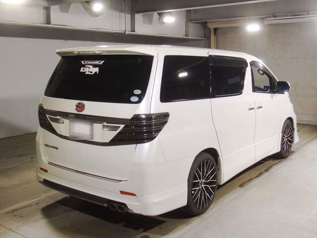 TOYOTA VELLFIRE