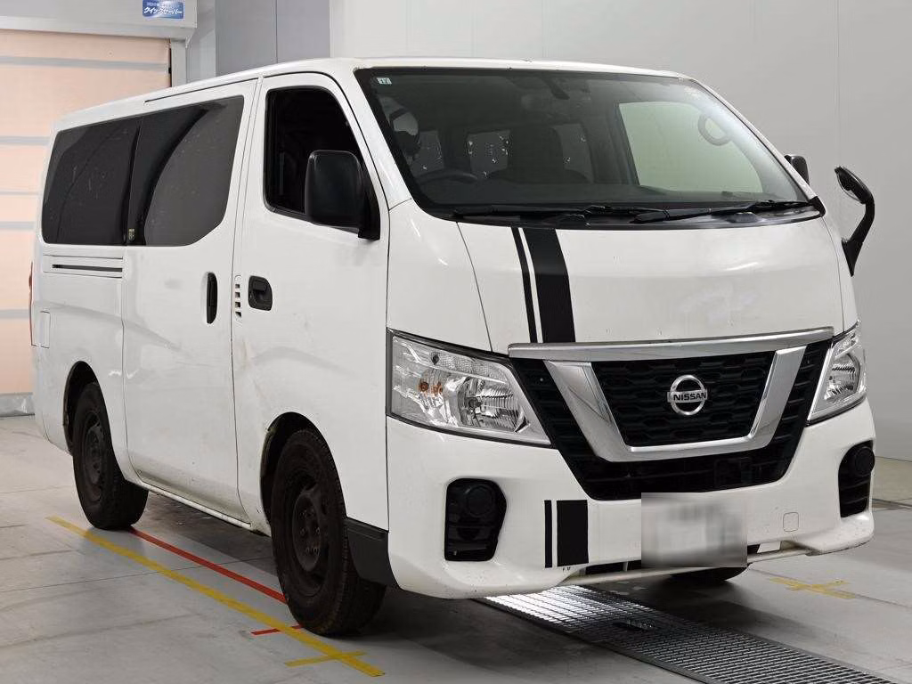 NISSAN NV350 CARAVAN