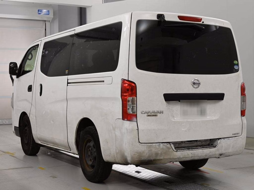 NISSAN NV350 CARAVAN
