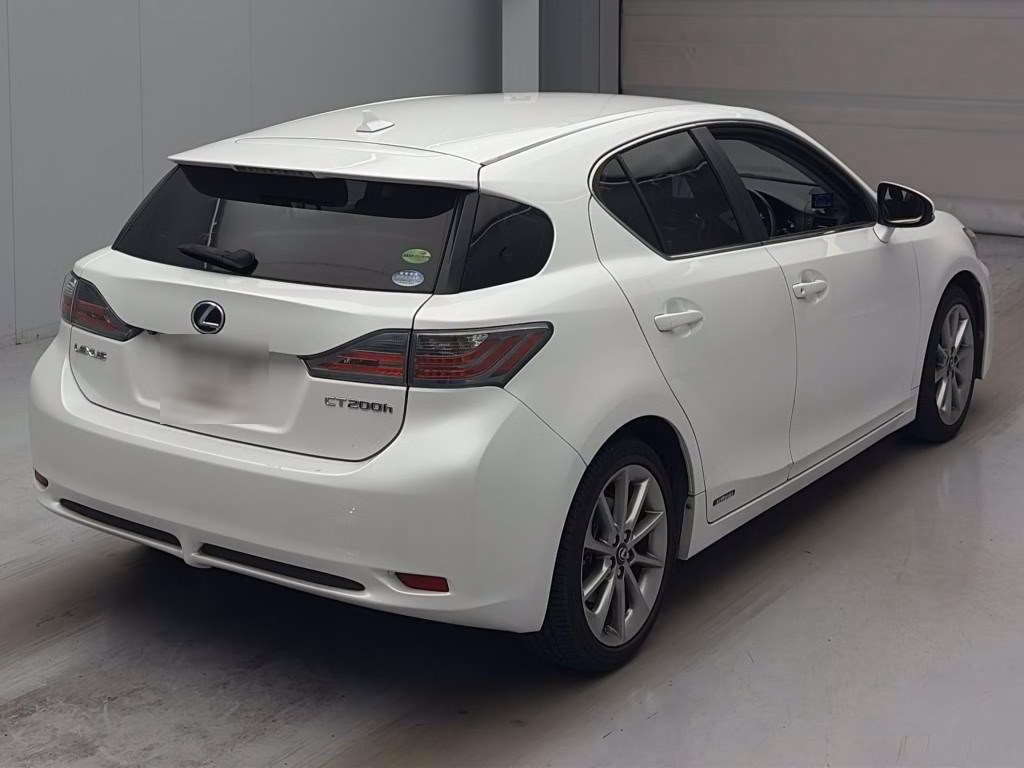 LEXUS CT200H