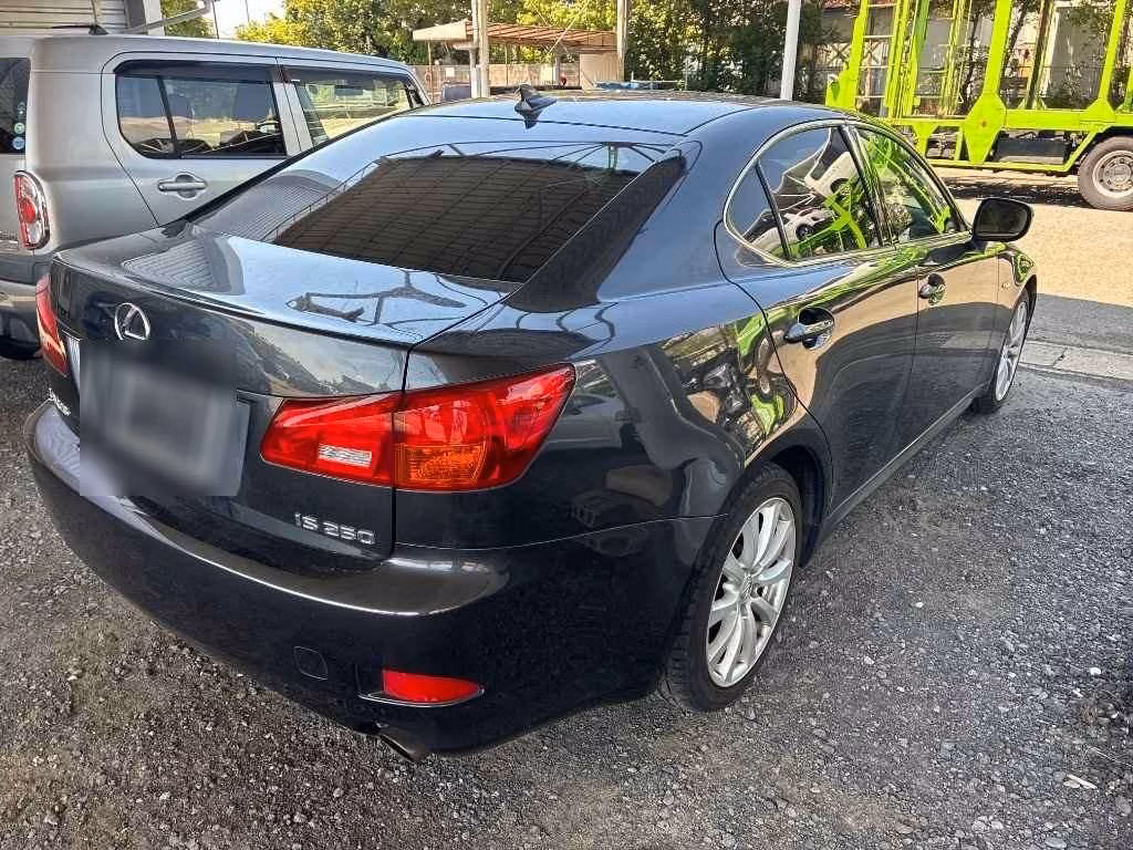LEXUS IS250