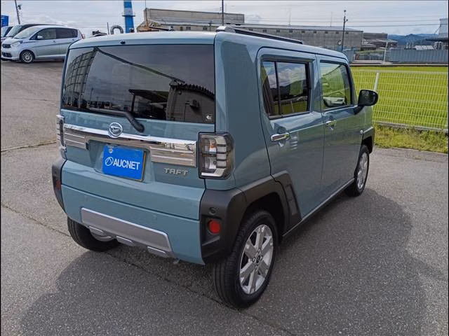 DAIHATSU TAFT