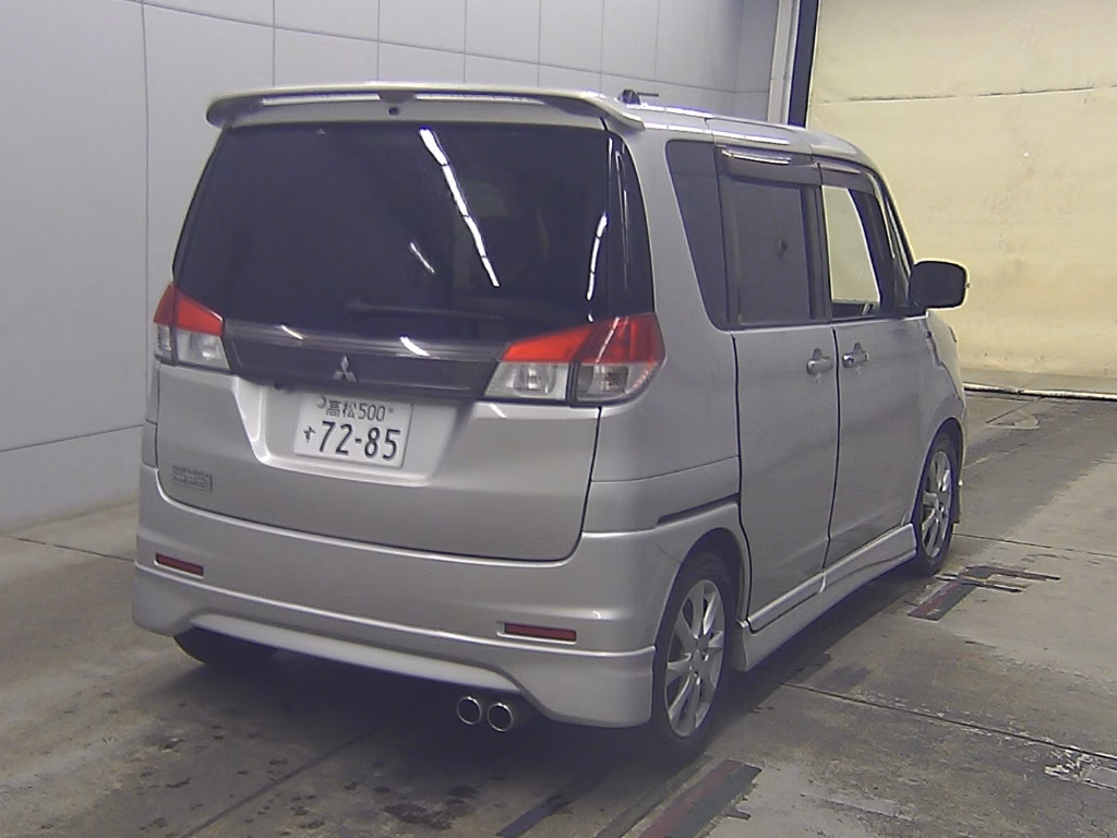 MITSUBISHI DELICA D:2