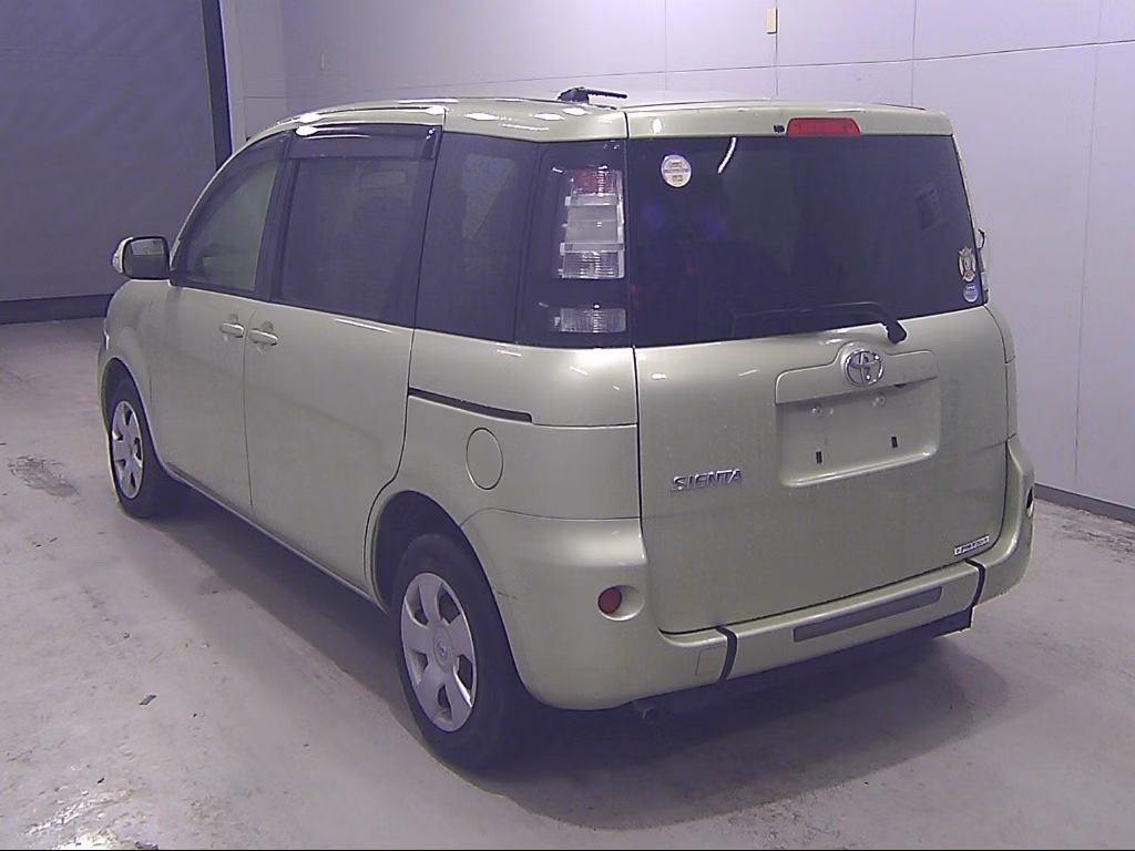 TOYOTA SIENTA