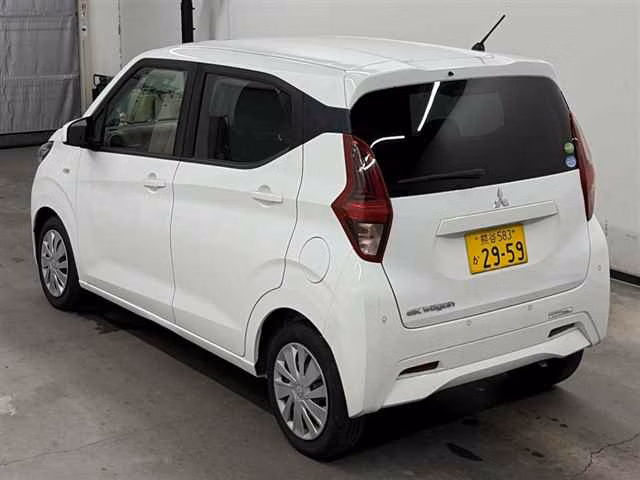 MITSUBISHI EK WAGON