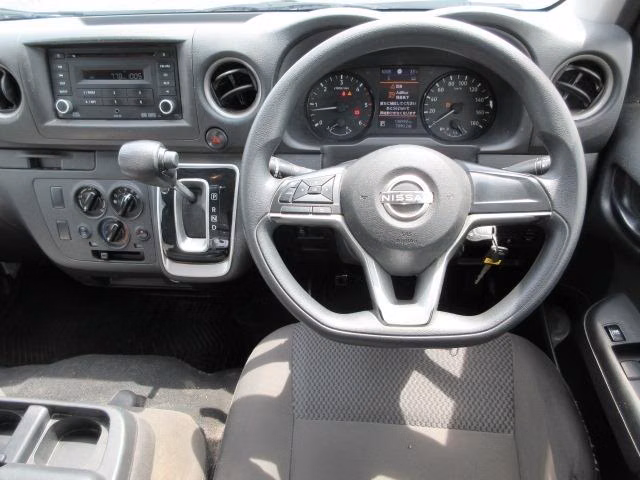 NISSAN CARAVAN