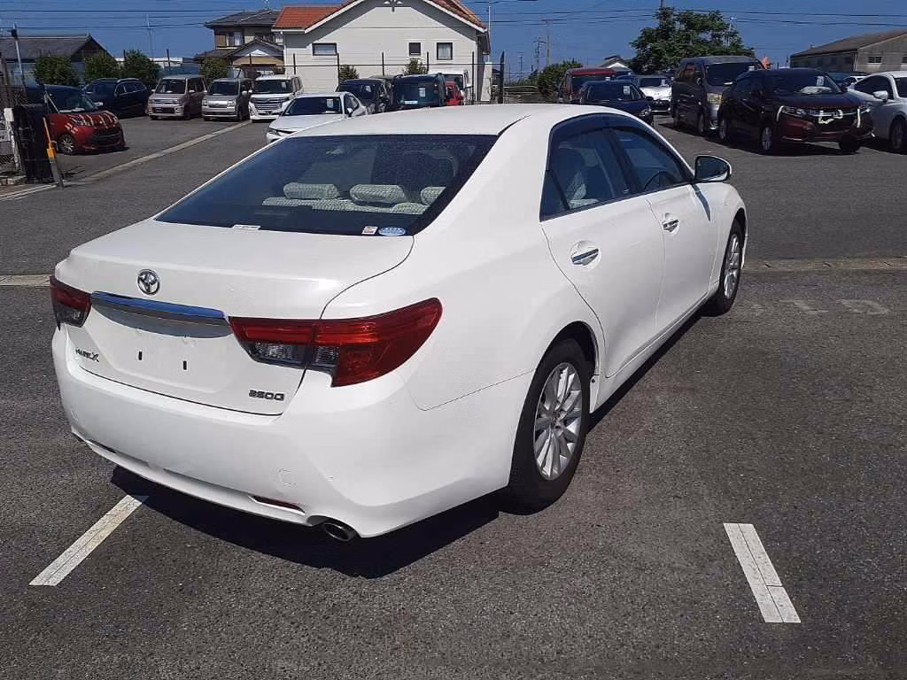 TOYOTA MARK X