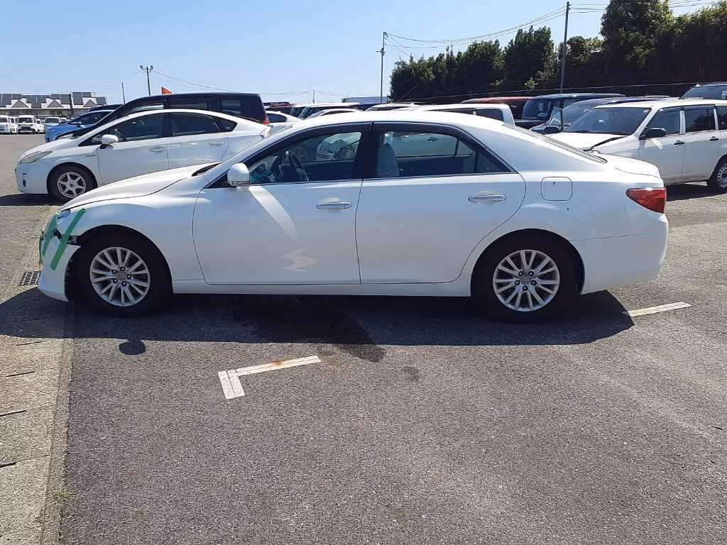 TOYOTA MARK X