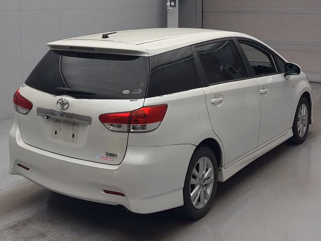 TOYOTA WISH