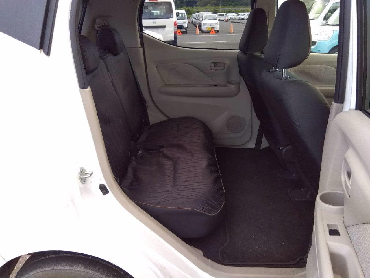 MITSUBISHI EK WAGON