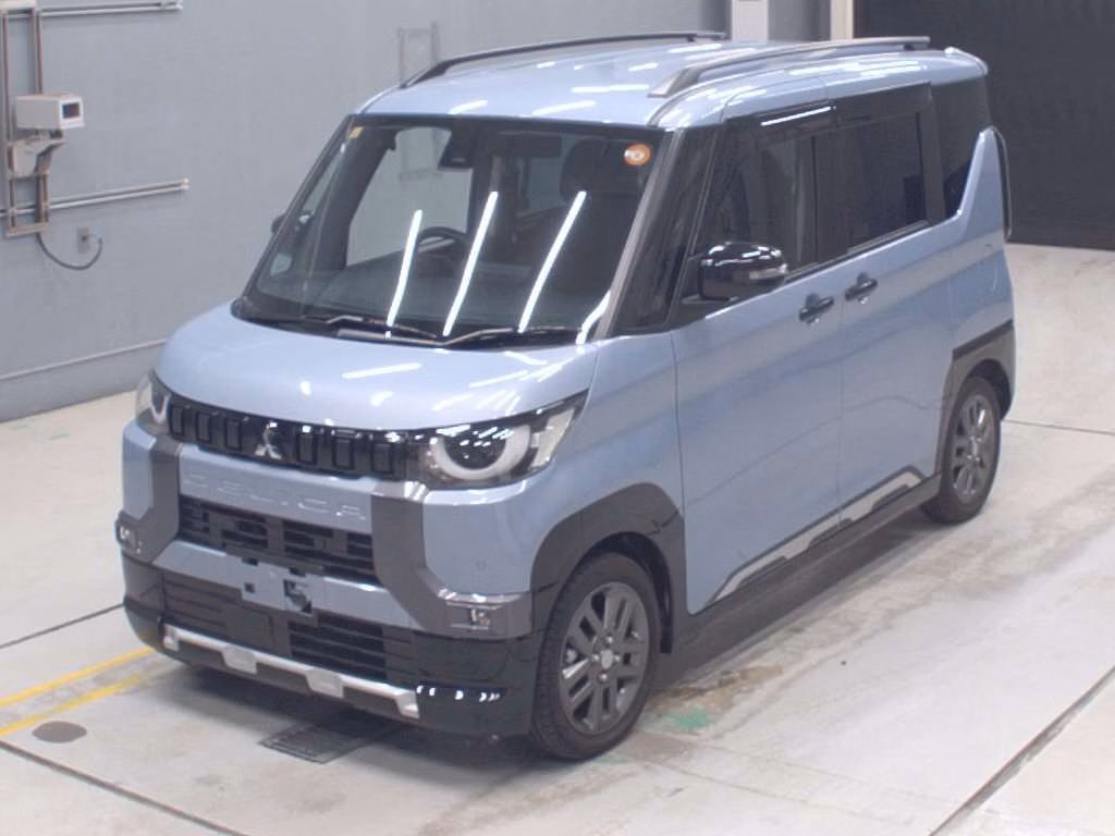 MITSUBISHI DELICA MINI