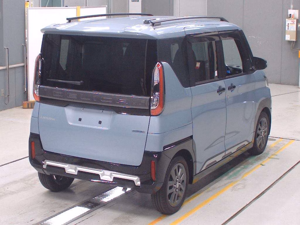 MITSUBISHI DELICA MINI