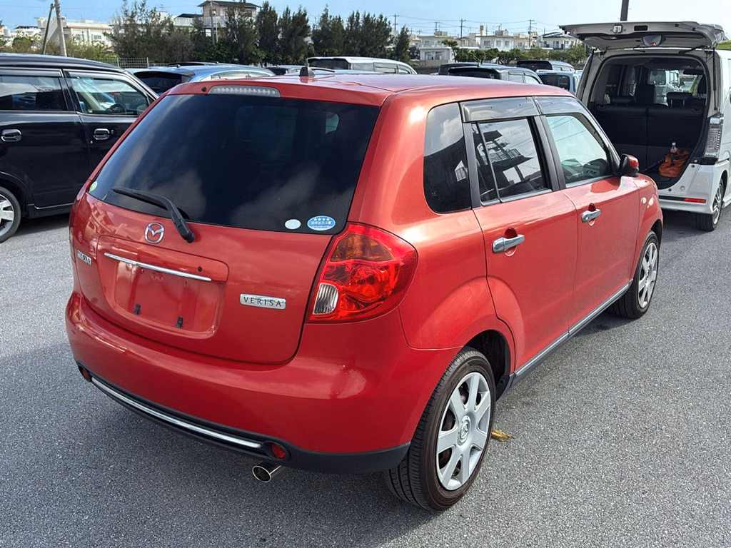 MAZDA VERISA
