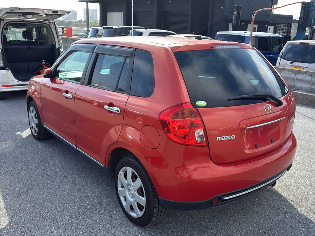 MAZDA VERISA