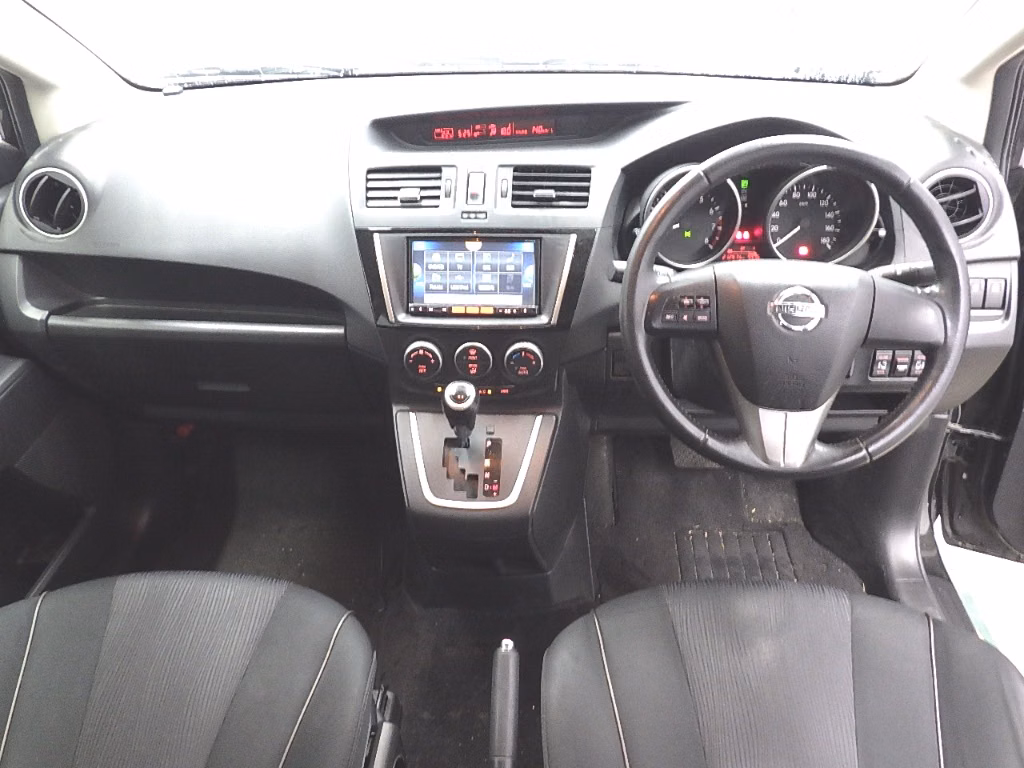 NISSAN LAFESTA