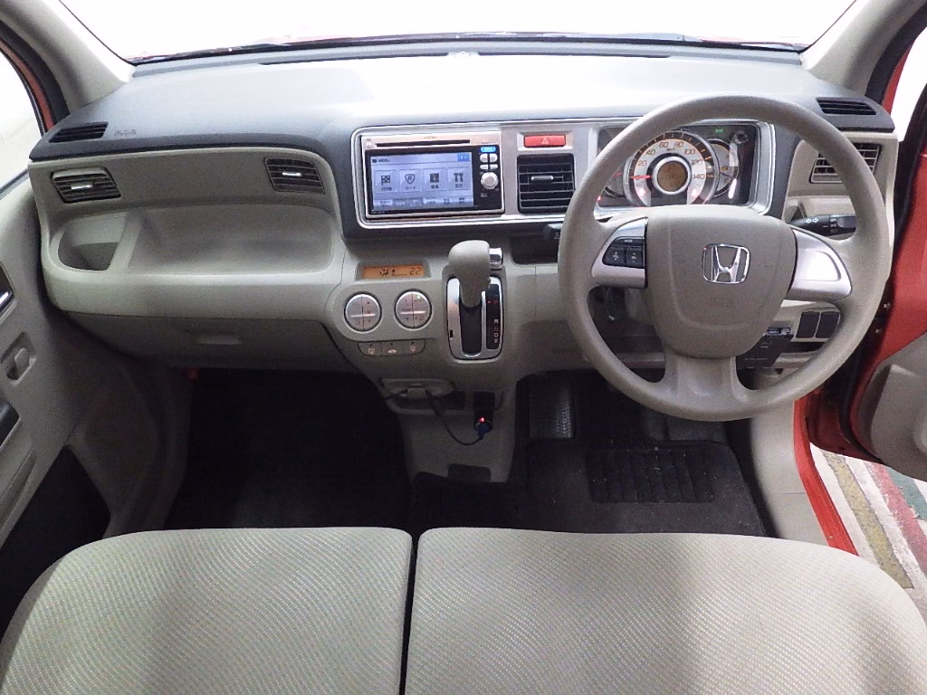 HONDA LIFE