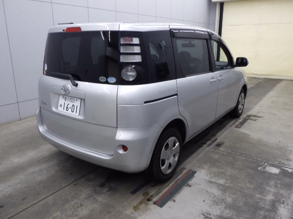 TOYOTA SIENTA