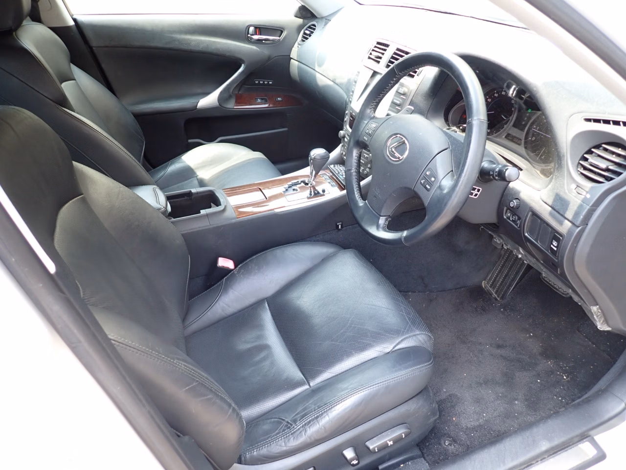 LEXUS IS250