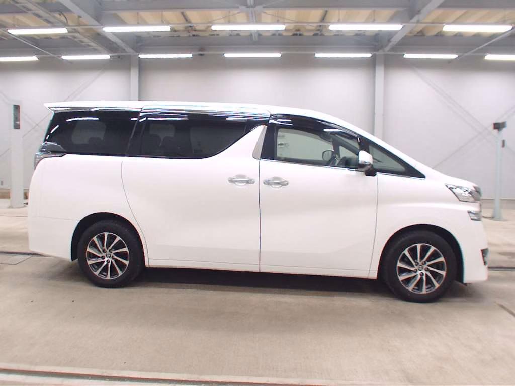 TOYOTA VELLFIRE