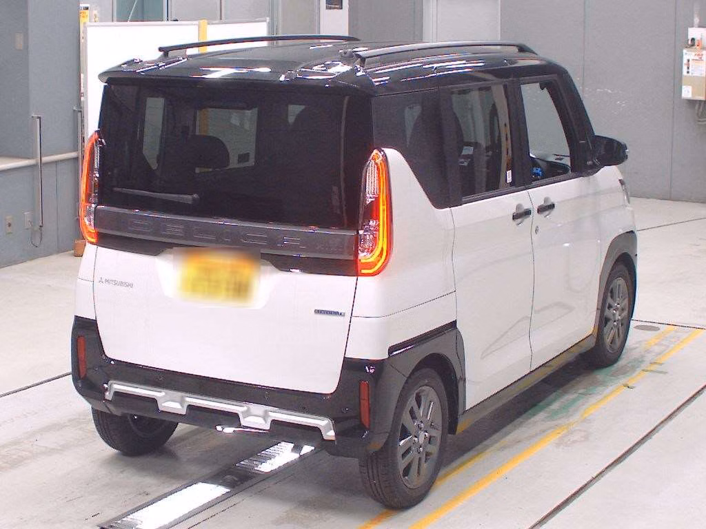 MITSUBISHI DELICA MINI