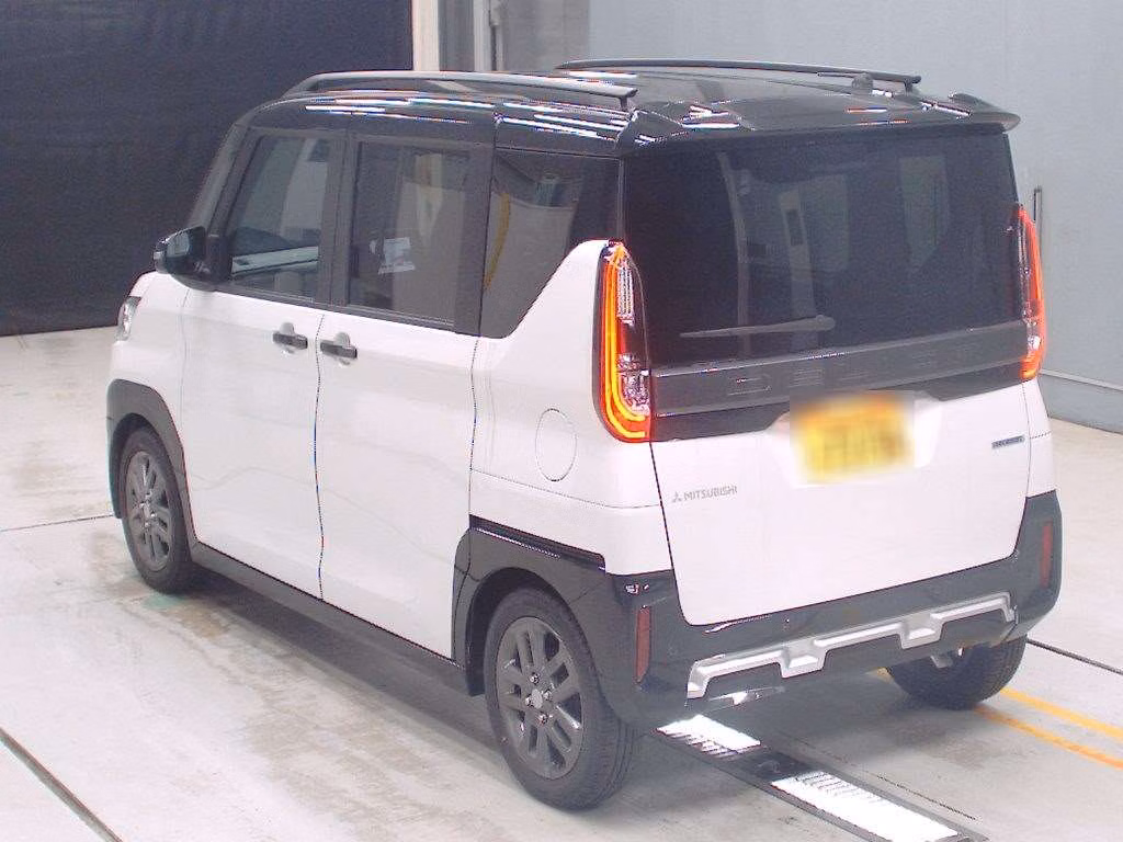 MITSUBISHI DELICA MINI