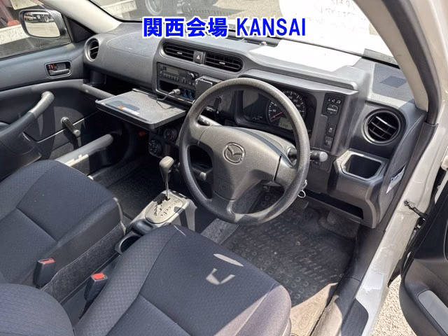 MAZDA FAMILIA