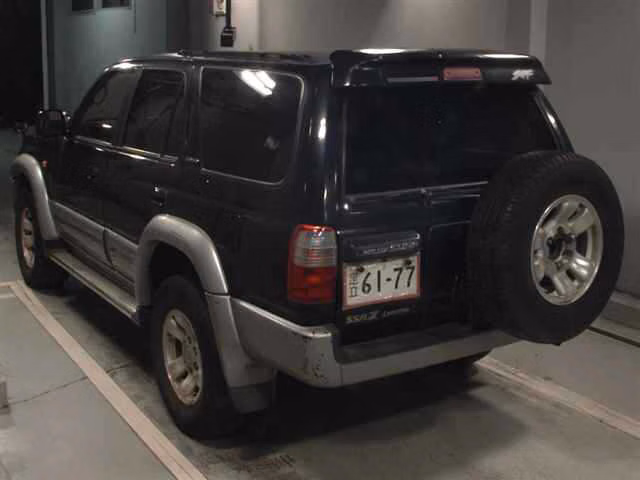 TOYOTA HILUX SURF