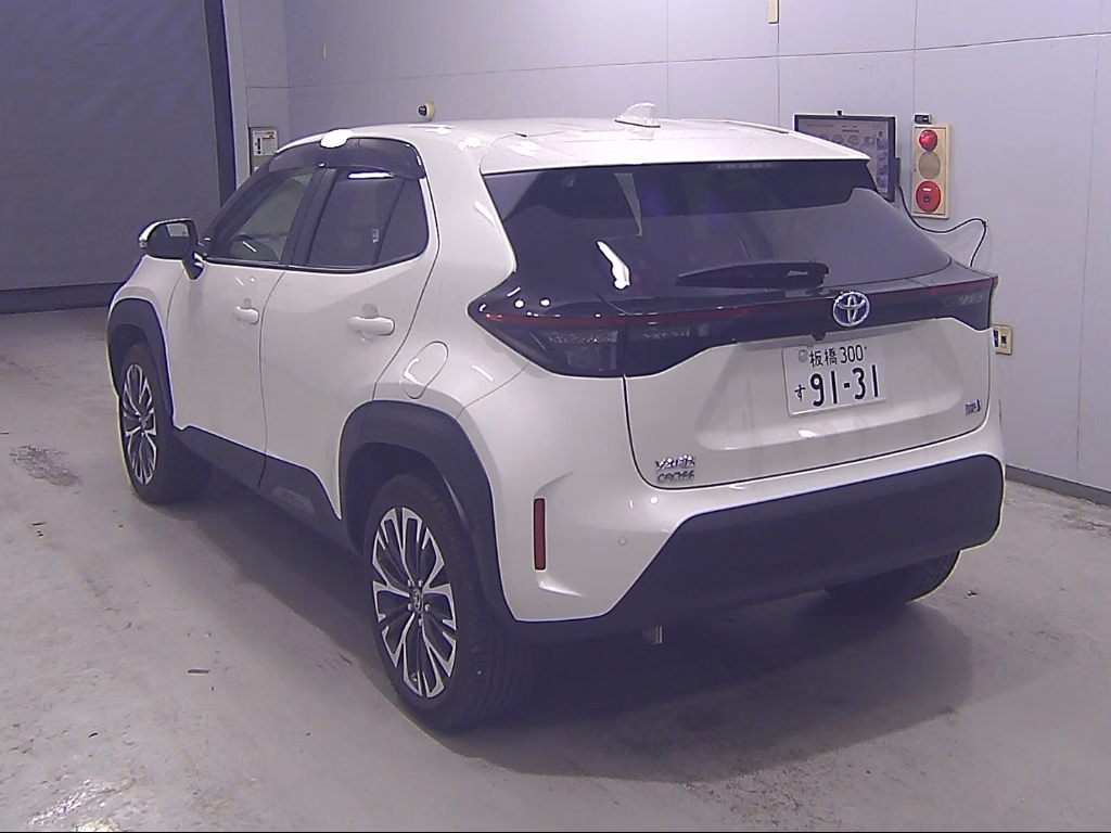 TOYOTA YARIS CROSS