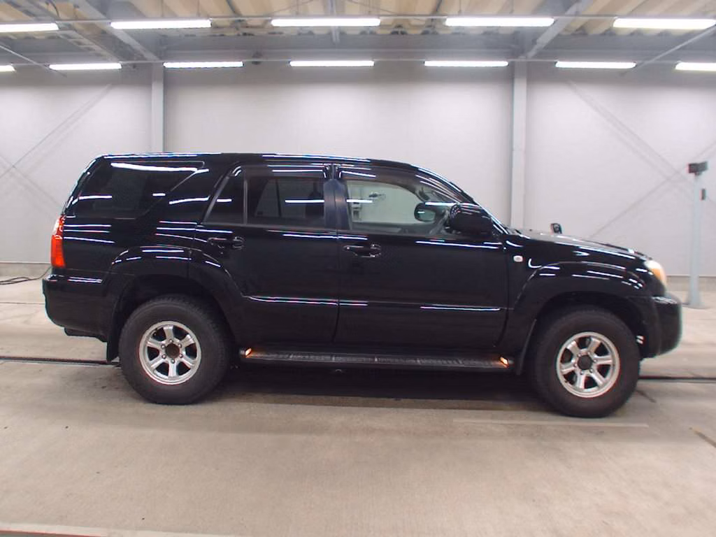 TOYOTA HILUX SURF