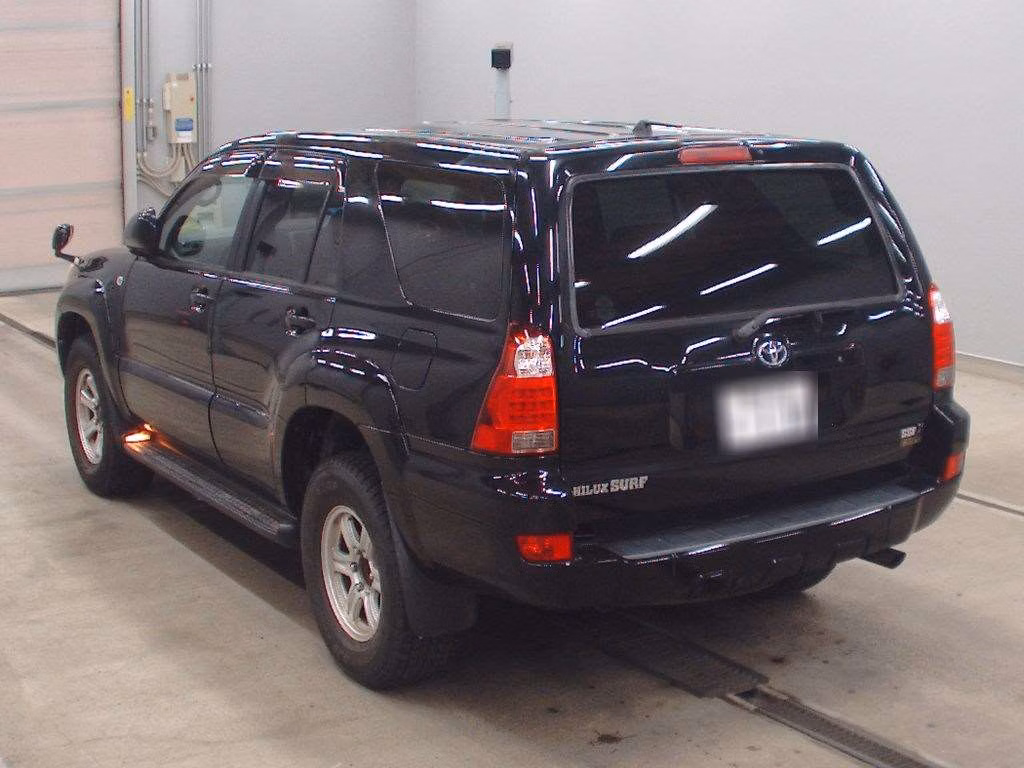 TOYOTA HILUX SURF