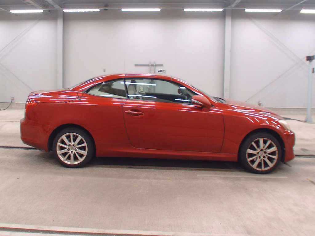 LEXUS IS250