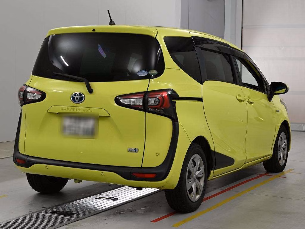 TOYOTA SIENTA