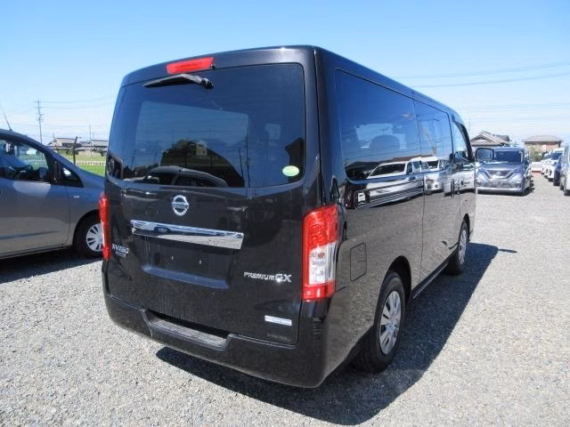 NISSAN NV350 CARAVAN