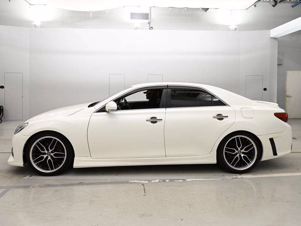 TOYOTA MARK X