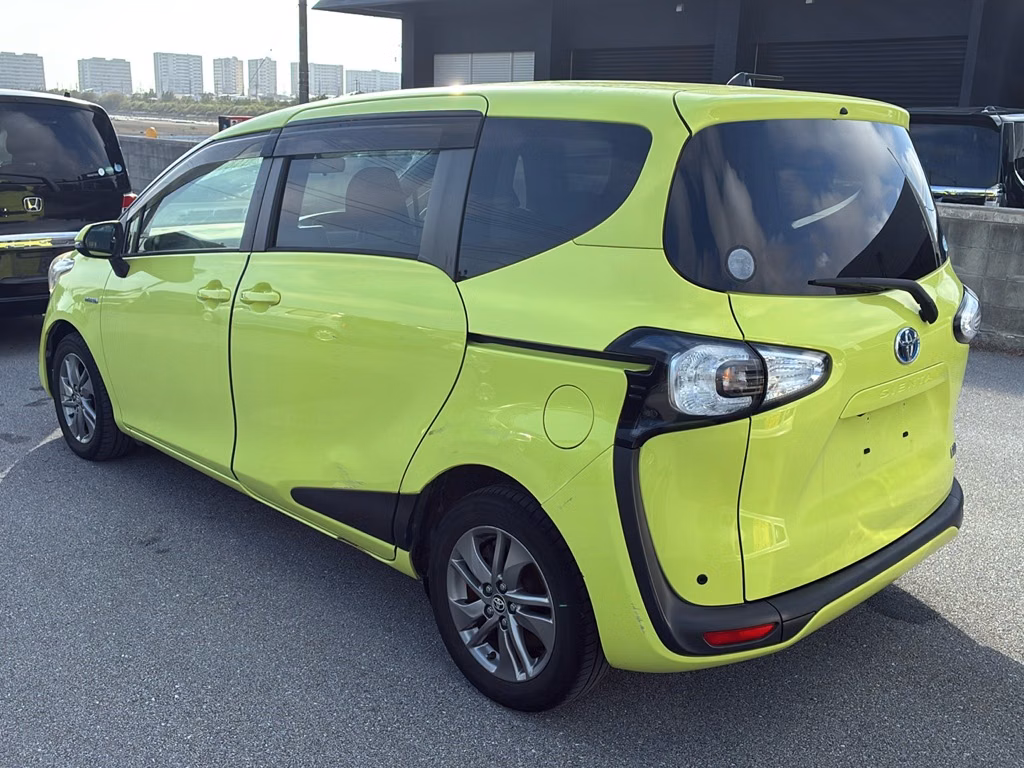 TOYOTA SIENTA