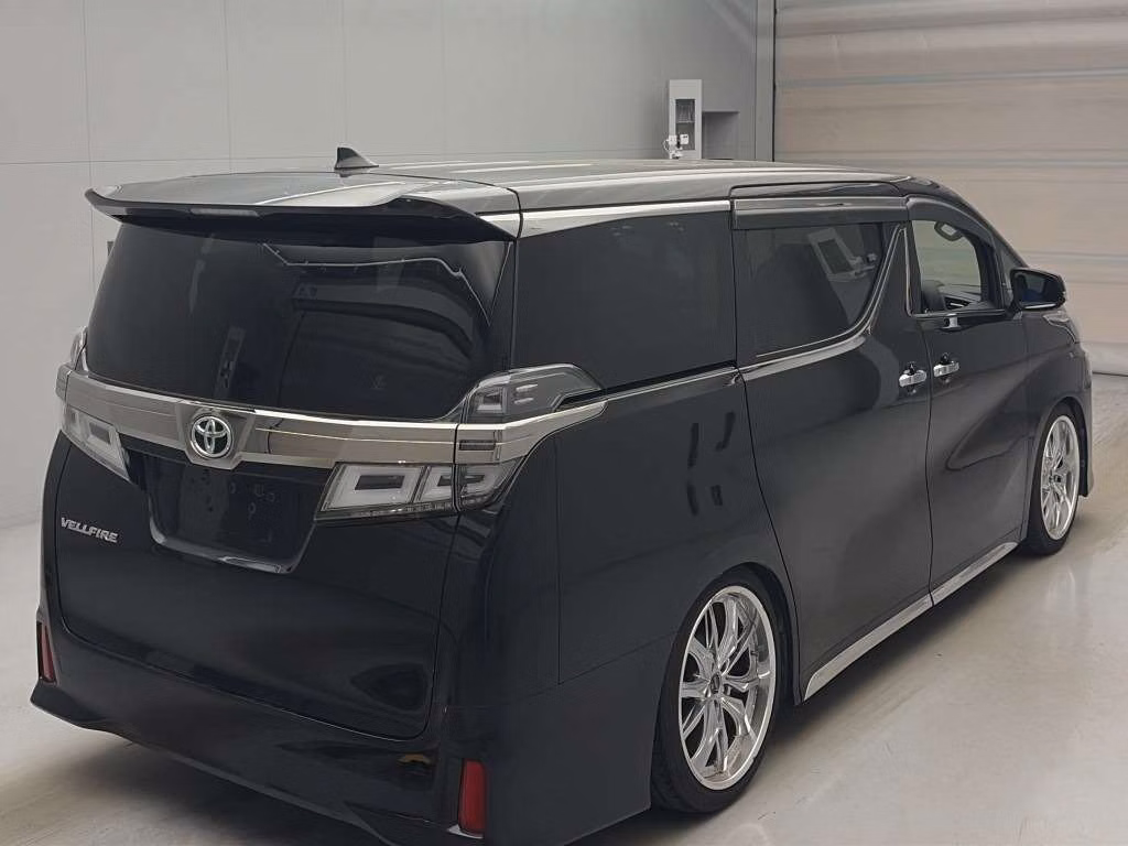 TOYOTA VELLFIRE