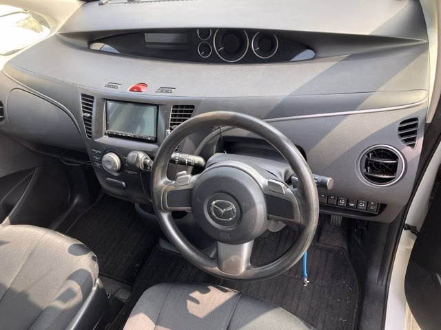 MAZDA BIANTE