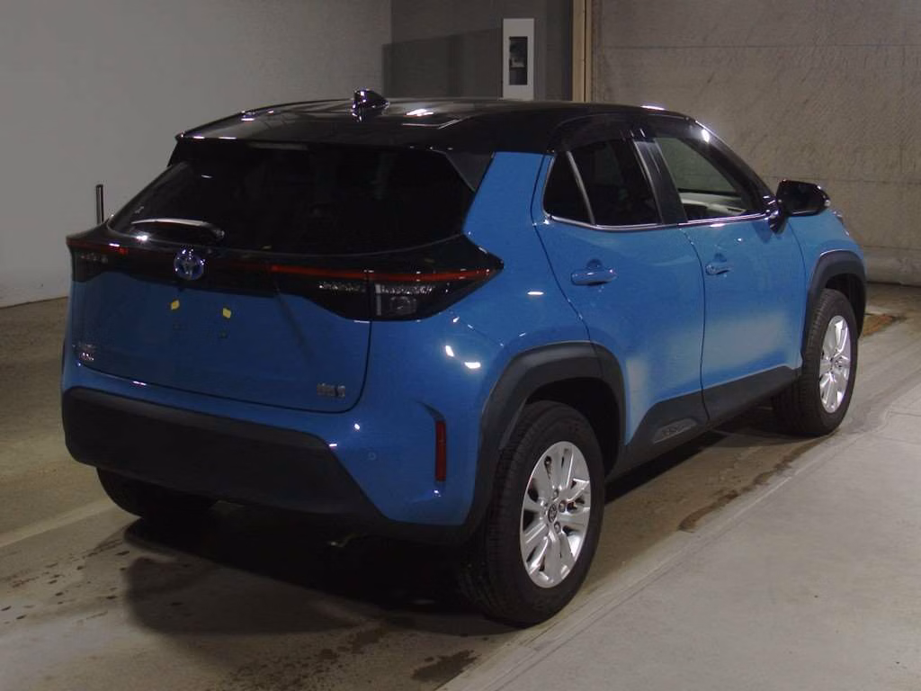 TOYOTA YARIS CROSS