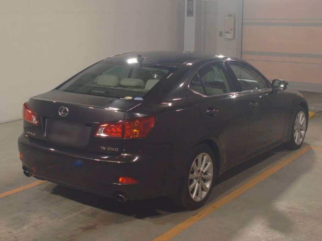 LEXUS IS250