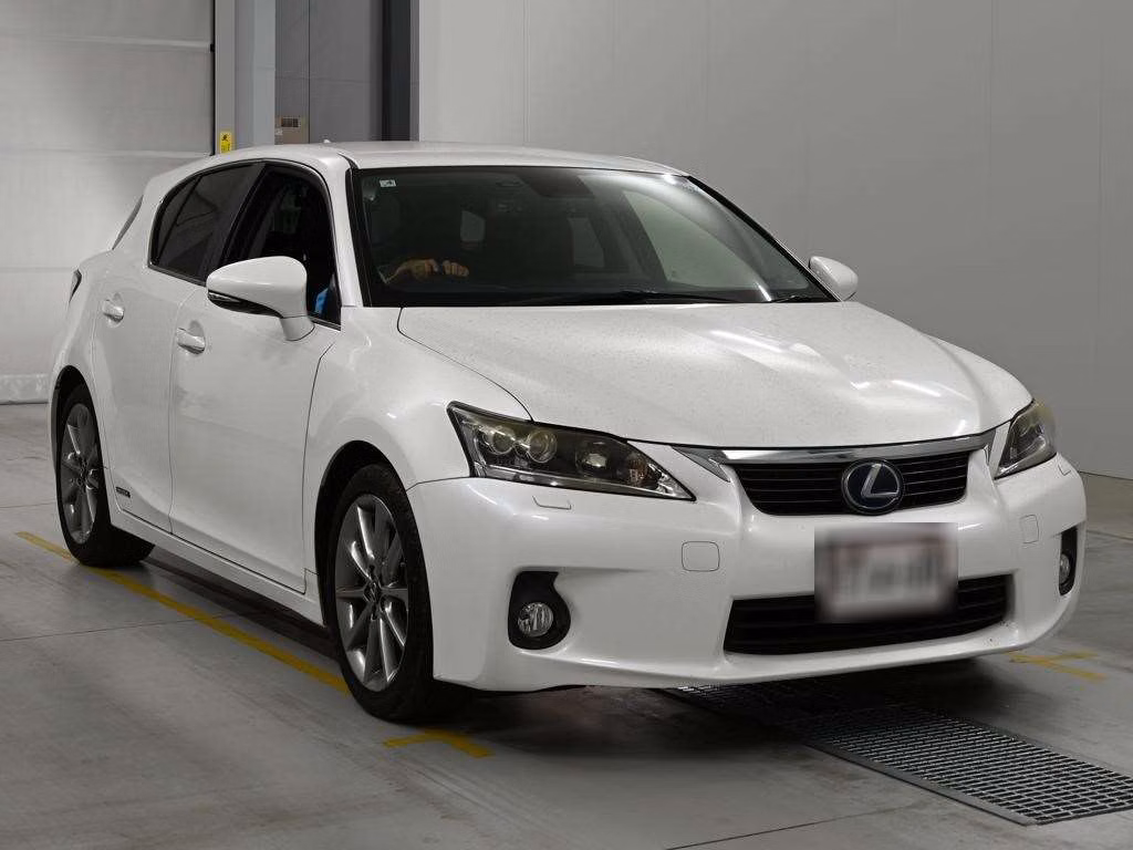LEXUS CT200H