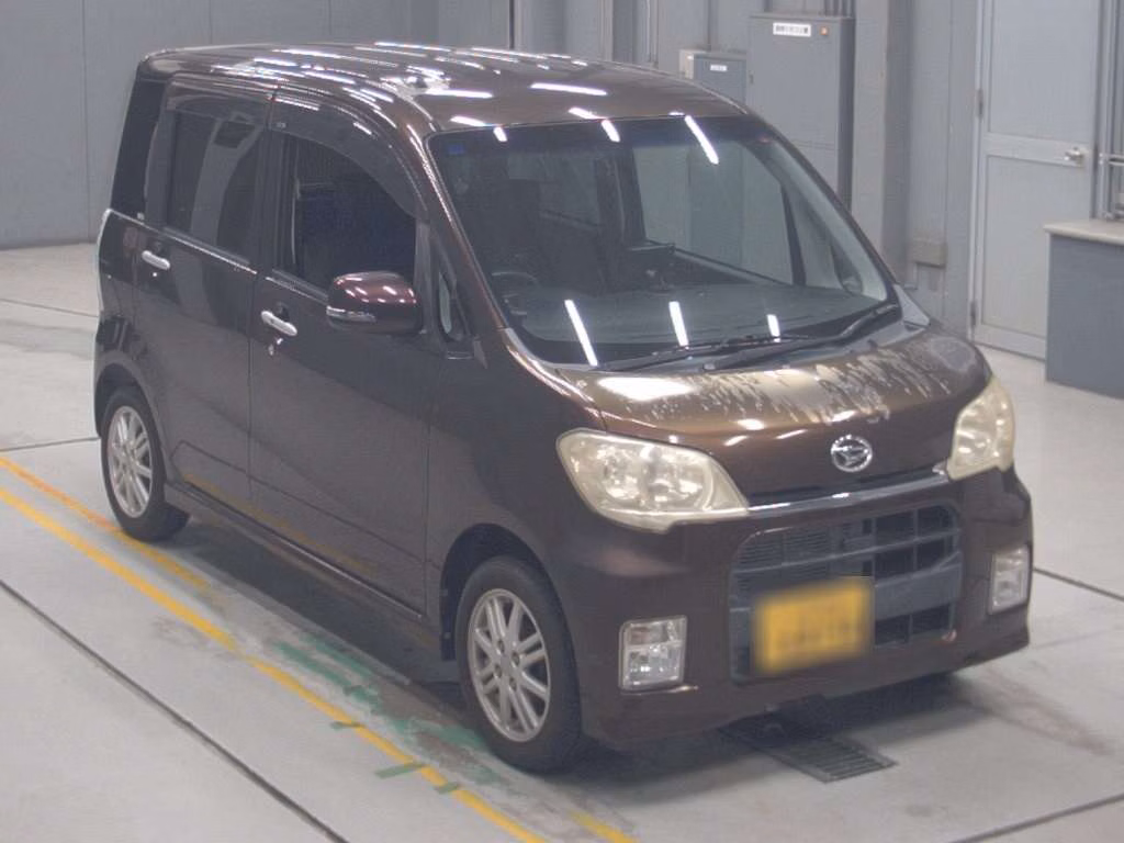 DAIHATSU TANTO EXE