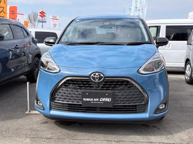 TOYOTA SIENTA
