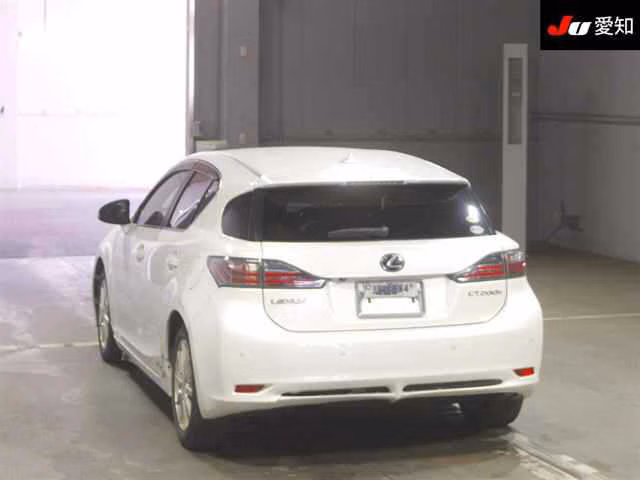 LEXUS CT200H