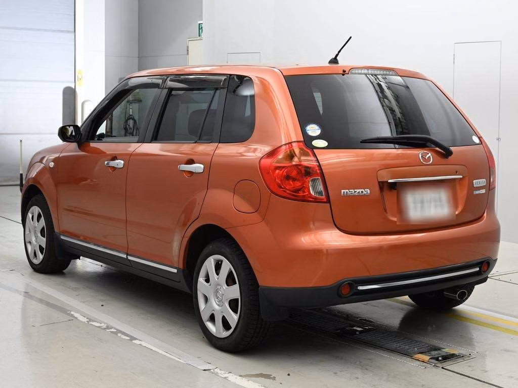 MAZDA VERISA