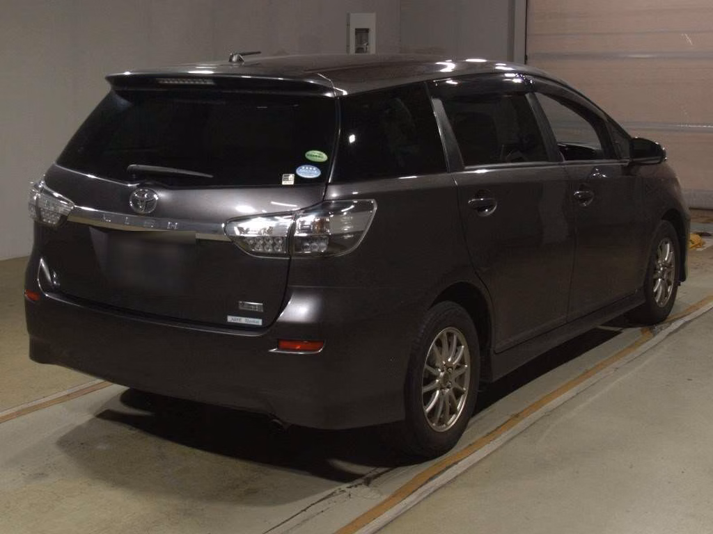 TOYOTA WISH