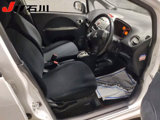 MITSUBISHI I