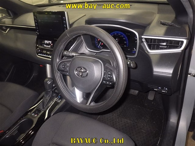 TOYOTA COROLLA CROSS