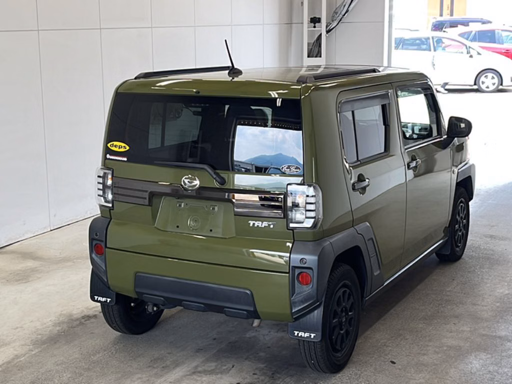 DAIHATSU TAFT