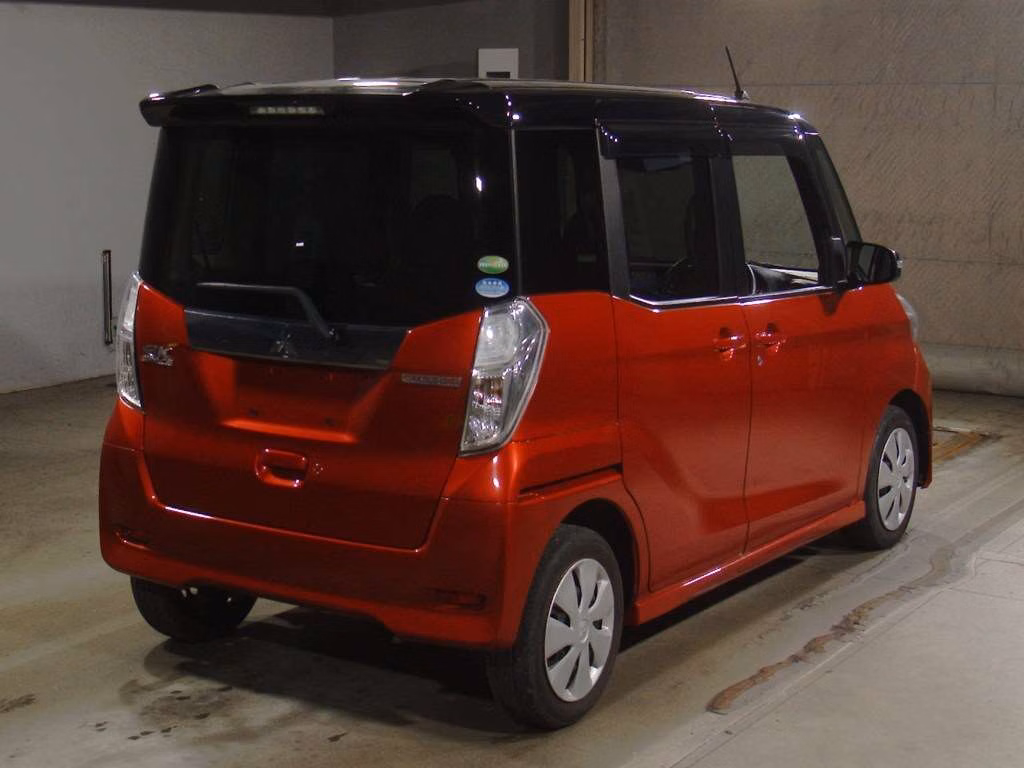 MITSUBISHI EK SPACE