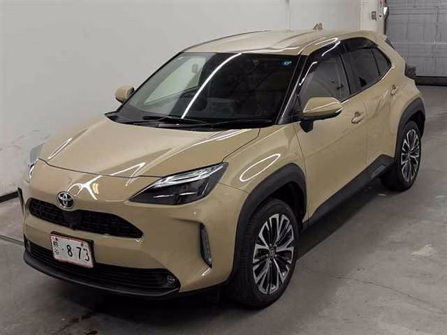 TOYOTA YARIS CROSS
